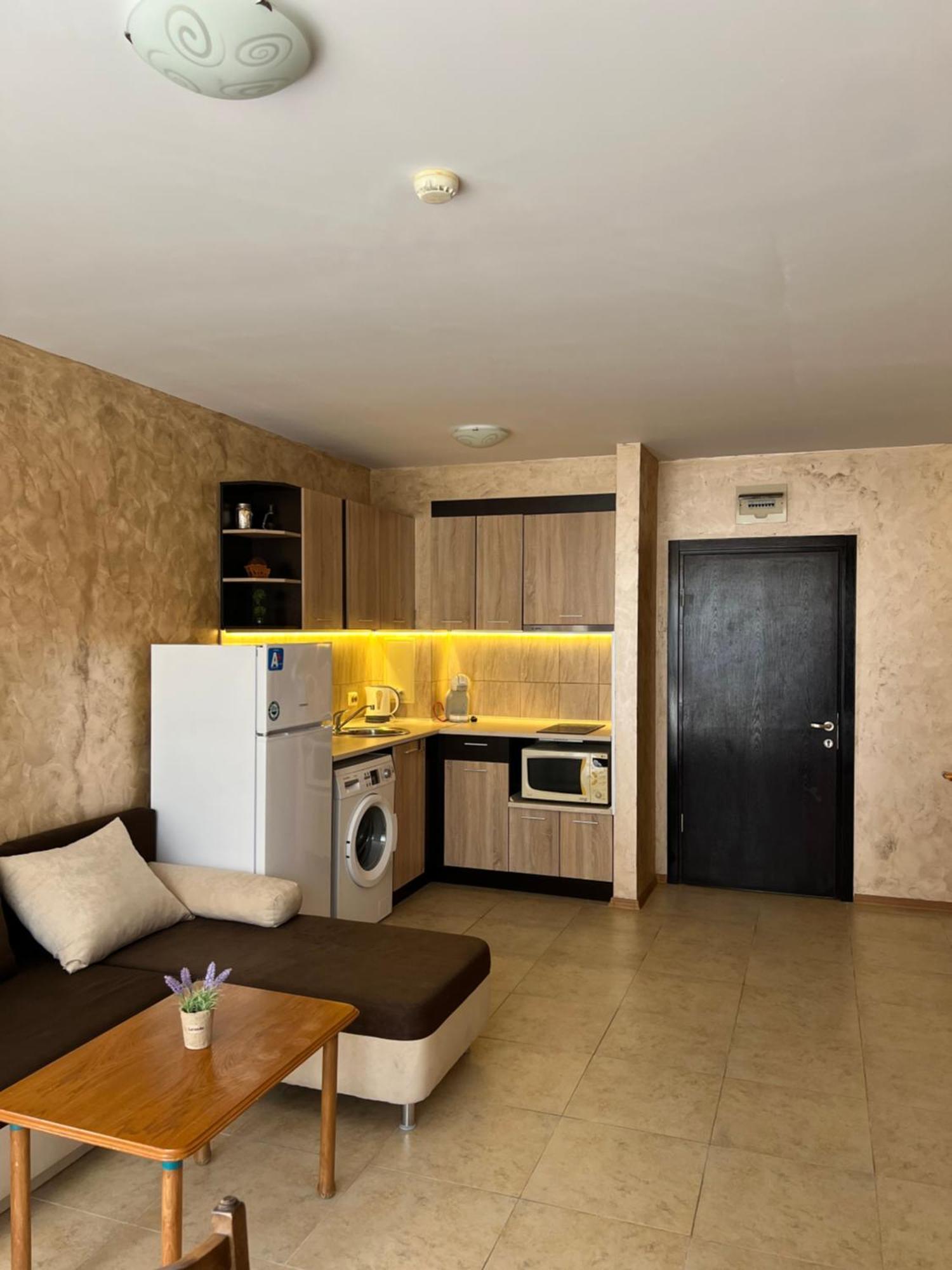 Apartment Robinson Beach Elenite First Line Sveti Vlas Exterior photo